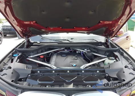 2026 BMW X7 xDrive40I from USA, damaged, VIN 5UX23EM03T9068525